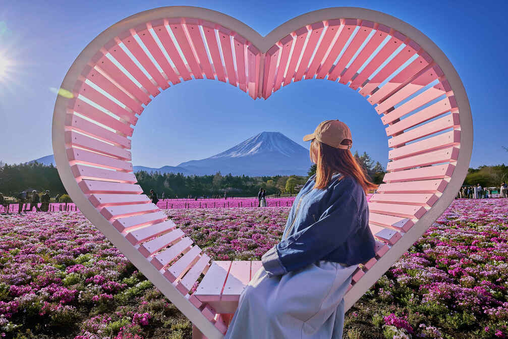 Lover’s Heart Bench